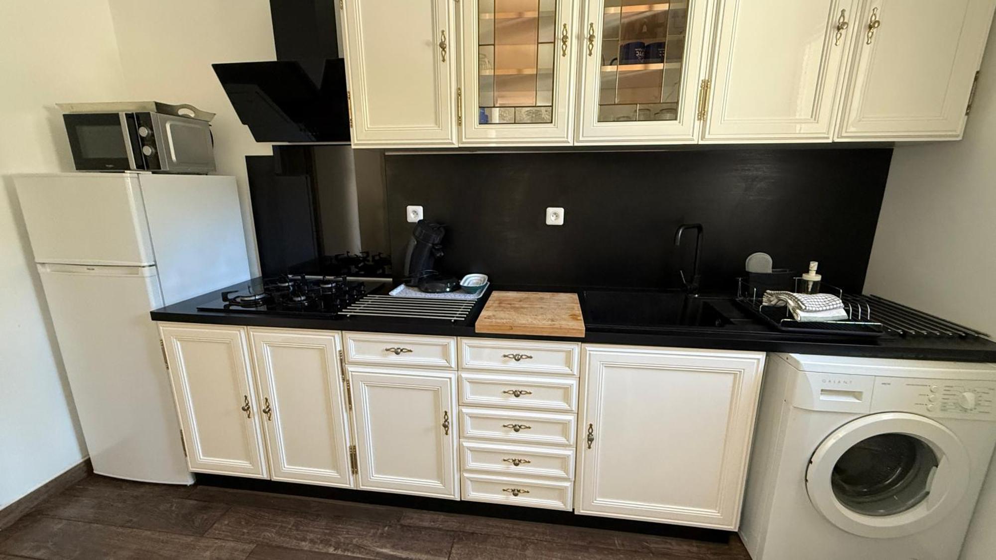 A Casa Corbaia Appartement 40 M2, Jardin Prive, Parking, Proche Centre Ville Et Mer Apartment 40 M2, Private Garden Parking Near Town Center And Sea Port And Airport Bastia  Luaran gambar