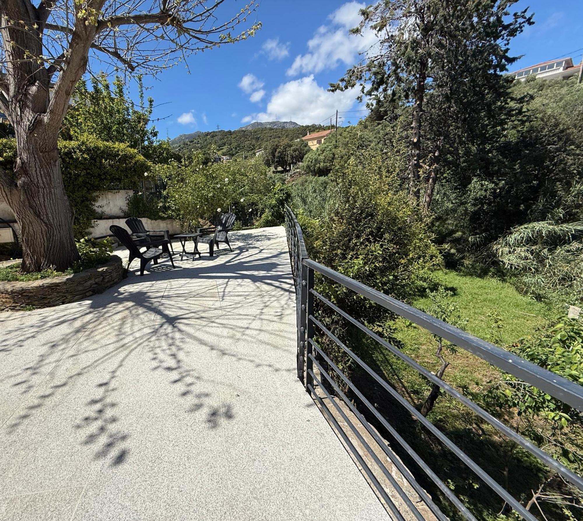 A Casa Corbaia Appartement 40 M2, Jardin Prive, Parking, Proche Centre Ville Et Mer Apartment 40 M2, Private Garden Parking Near Town Center And Sea Port And Airport Bastia  Luaran gambar